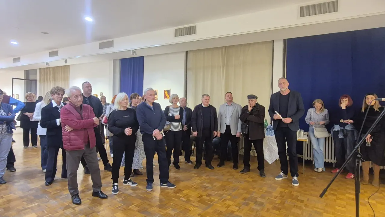 Ретроспективна изложба декоративне и употребне керамике „Маршал“